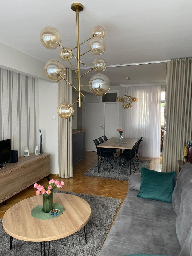 Apartman Filip Lux City Center Novi Pazar Esterno foto