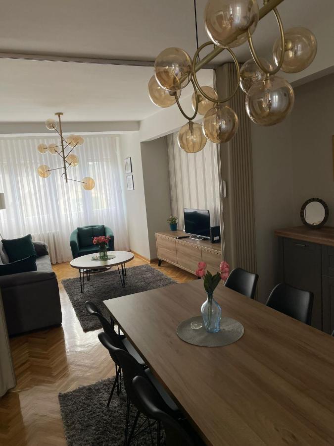 Apartman Filip Lux City Center Novi Pazar Esterno foto