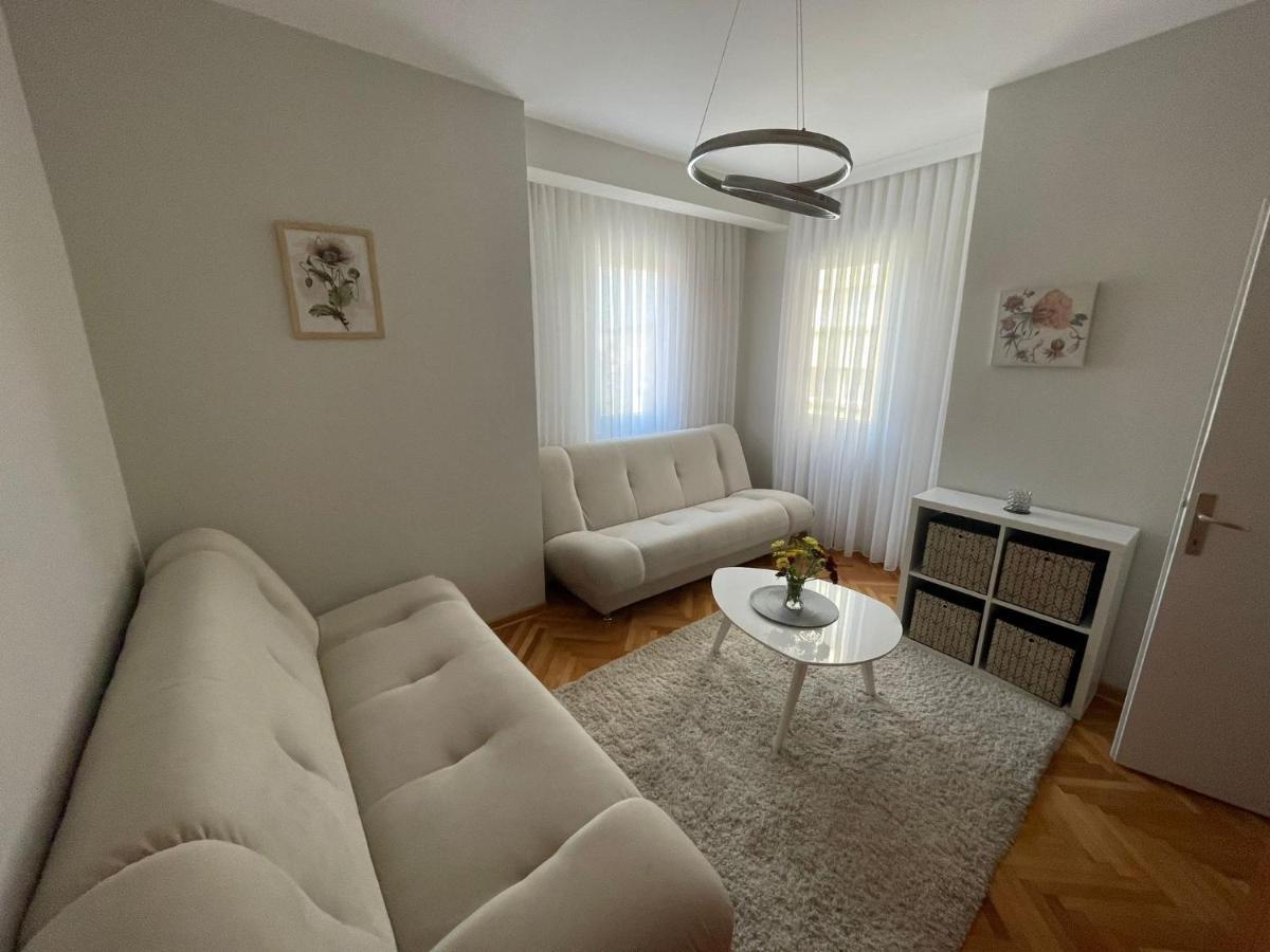 Apartman Filip Lux City Center Novi Pazar Esterno foto